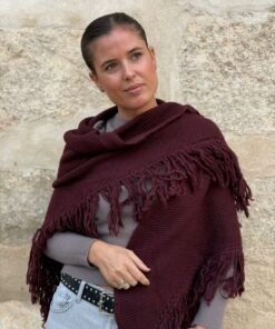 Poncho Burdeos
